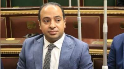 تكليف أحمد عمارة بالعمل معاونا للمشرف على مكتب وزير الإسكان