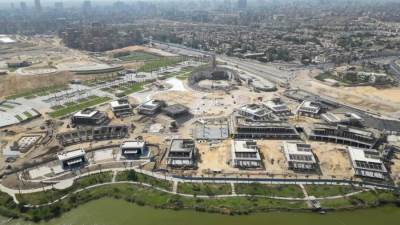 وزير الإسكان يتابع موقف تنفيذ حديقة تلال الفسطاط