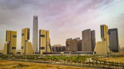 «العاصمة الإدارية» تستهدف تغطية 30% من استهلاك الكهرباء من الطاقة الشمسية بحلول 2030