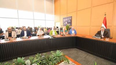 عباس: تكليفات وزارية بتفعيل وتقوية دور معاونى رؤساء أجهزة المدن الجديدة