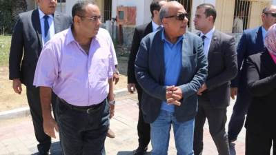 وزير الكهرباء يتفقد محطة برج العرب ويوجه بسرعة الاستجابة لشكاوى المشتركين