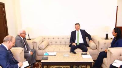 وزيرا التضامن الاجتماعي والزراعة يبحثان مد مظلة الحماية الاجتماعية والتأمينية لأصحاب الحيازات الزراعية الصغيرة