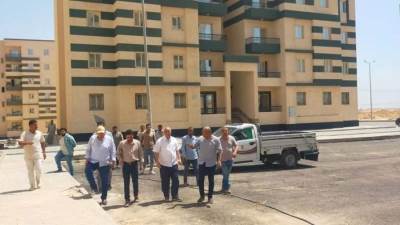 مسئولو " الإسكان " يتفقدون  433 عمارة بمبادرة « سكن لكل المصريين» بالعبور الجديدة 