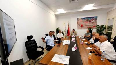 وزير الإسكان يستعرض الجداول الزمنية لإنهاء وتسليم الوحدات السكنية لحاجزيها بالعلمين الجديدة ويشدد على الالتزام بالمواعيد المحددة