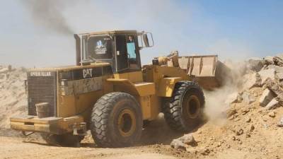 إزالة التعديات والإشغالات الواقعة على مساحة 202 فدان بمدينة سفنكس الجديدة