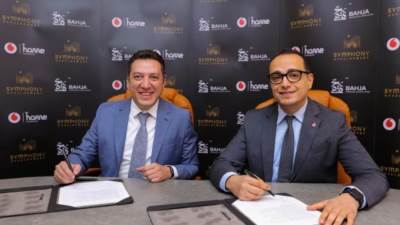 «فودافون مصر» توقع شراكة مع «سيمفوني» لتقديم الاتصالات المتكاملة بمشروع بهجة بالشيخ زايد