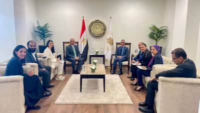 وزير الاستثمار يبحث مع «كرافت هاينز» العالمية خطط المجموعة لمضاعفة معدلات الإنتاج وزيادة الصادرات 