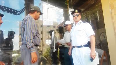 تنفيذ 8 قرارات غلق وتشميع للمحال وفصل 27  وصلة مياه خلسة بمشروع دار مصر بدمياط الجديدة