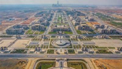 مجلة نيوزويك: عمليات الإنشاء فى العاصمة الإدراية الجديدة شهدت تطوراً سريعاً 