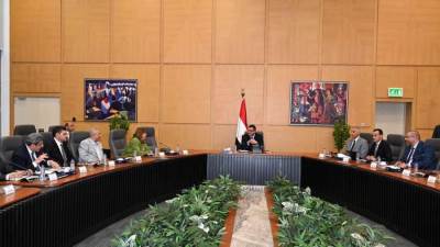 وزير الإسكان يتابع موقف تنفيذ وحدات «سكن لكل المصريين» بالمدن الجديدة