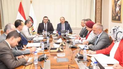 وزيرا الإسكان وقطاع الأعمال العام يبحثان مستجدات ملفات التعاون المشترك بين الوزارتين