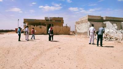 إزالة تعديات ومخالفات بناء في حملات بالساحل الشمالي الغربي ومدينة سفنكس الجديدة