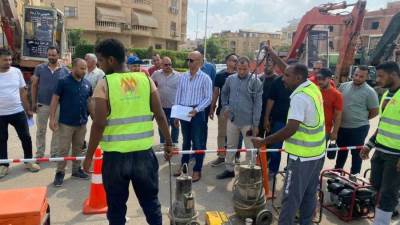 رئيس جهاز القاهرة الجديدة يتفقد محطات الصرف الصحي واصطفاف معدات الصيانة للتأكد من جاهزيتها