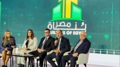وزير قطاع الأعمال: ندرس طرح شركات بقطاعات التشييد والبناء فى البورصة المصرية