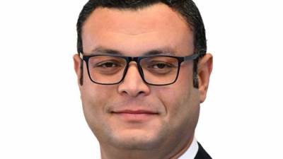 وزير الإسكان من أسوان : نتائج فحص وتحليل المياه  قبل وبعد رصد حالات الإصابة مطابقة للمواصفات