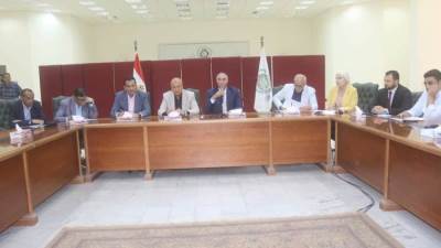 نائب المجتمعات العمرانية يوجه بسحب أعمال التشغيل والصيانة بالمدن الجديدة من الشركات غير الملتزمة