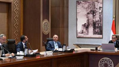 «مدبولى» يبحث مع شركة «ستيلانتيس للسيارات» مقترحات توسعاتهم المستقبلية فى مصر