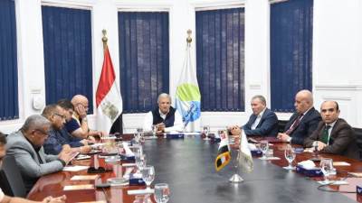 رئيس القابضة للمياه يشدد على المتابعة والتقييم المستمر لحالة المحطات وتحديث أنظمة العمل