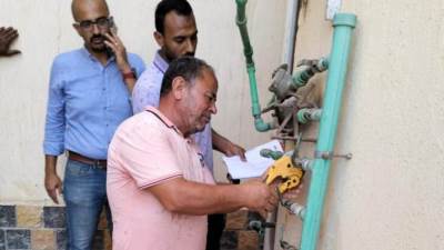 تنفيذ حملات على وصلات المياه الخلسة وتحصيل المتأخرات بعدة مدن جديدة