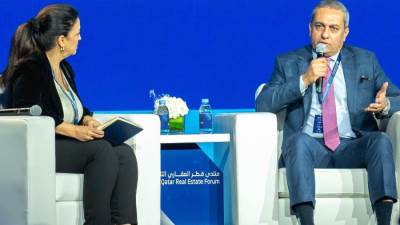 خالد عباس: نستهدف أن تكون العاصمة الإدارية مركزاً لأحدث الأفكار والتكنولوجيات