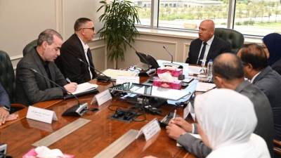 الحكومة تبحث مع شركة «تكنولوجيا الحديد» السعودية إنشاء مصنع لإنتاج الأبواب المصفحة والمعدنية بمصر  