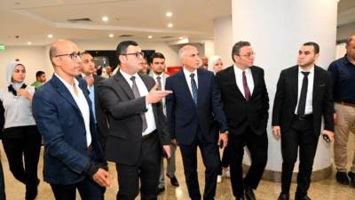 «الشربيني» يصدر حزمة من التكليفات خلال زيارة مفاجئة لجهاز مدينة «القاهرة الجديدة»