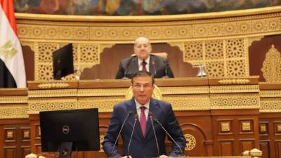 وزير الزراعة: الدولة تستهدف إستصلاح  4 مليون فدان بالمناطق الصحراوية