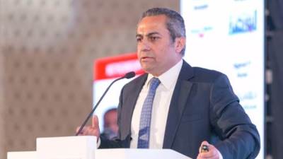 خالد عباس: شركة العاصمة الإدارية تتلقى عروضا متنوعة للاستثمارات بالمنطقة الصناعية 