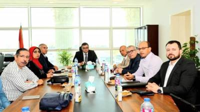 «الشربيني» يوجه بضرورة الالتزام بالمواعيد المحددة للانتهاء من تنفيذ المشروعات الجارية بالعلمين الجديدة