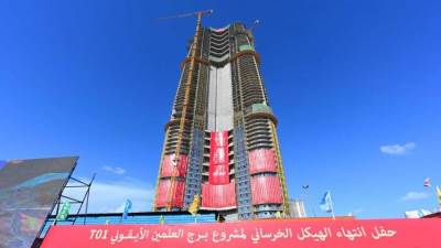 بارتفاع يتجاوز 300 متر..  «الشربينى» يكشف تفاصيل الملحمة الهندسية لتنفيذ الهيكل الخرسانى للبرج الأيقوني
