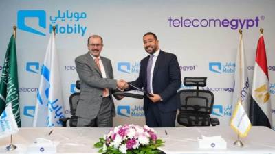 «المصرية للاتصالات» تتعاون مع «موبايلي» لإنزال أول كابل بحري يربط بين مصر والسعودية 