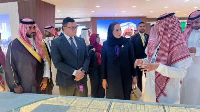 عاجل - وزير الإسكان خلال معرض «سيتى سكيب» بالرياض  يعرض الفرص الاستثمارية المتاحة  بالمدن الجديدة