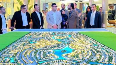 «الشربيني» يتابع موقف تسويق مشروعات هيئة المجتمعات العمرانية بالعاصمة الإدارية والعلمين بمعرض «سيتى سكيب» الرياض