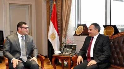 وزير الإسكان يستقبل محافظ الشرقية لبحث توفير مختلف الخدمات لأهالي المحافظة