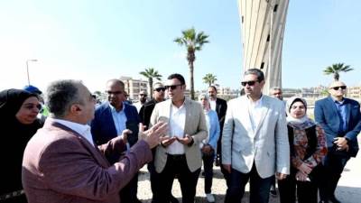 وزير الإسكان يوجه بالتحرك الفورى لتقييم الوضع الراهن لمحطة معالجة صرف صحى رأس البر