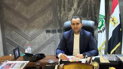 رئيس جهاز القري السياحية يعلن عن إطلاق التيار الكهربائي بالطريق الساحلى أمام مركز مارينا العلمين