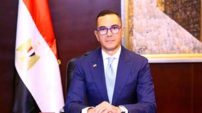 وزير الاستثمار:  خطة طموحة لتقليل زمن الإفراج الجمركي ليصل إلى يومين بحلول 2025