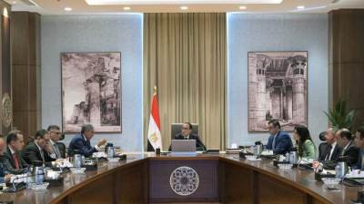 رئيس الوزراء يتابع أعمال تطوير المنطقة المحيطة بالمتحف المصري الكبير