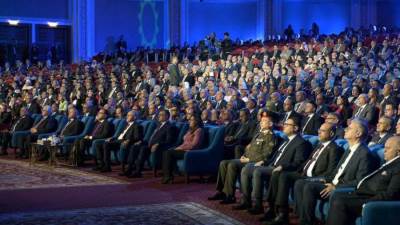 «الشربيني»: دعم كامل لتوطين مختلف الصناعات المتعلقة بقطاعي مرافق مياه الشرب والصرف الصحى والتشييد والبناء