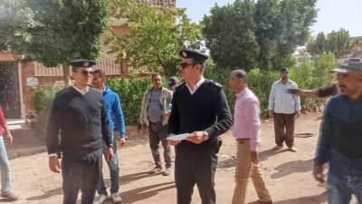 «الإسكان»: حملات لإزالة الإشغالات وغلق الأنشطة المخالفة بمدن المنيا و15 مايو والعاشر من رمضان  