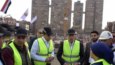 مدبولى: إنشاء مدينة النيل الطبية يحقق طفرة في مختلف أنواع الرعاية الصحية 