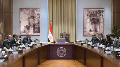 ضمن خطة الطروحات .. «مدبولى»  يلتقي مسئولي «تحالف مصري – فرنسي» لعرض مُقترح لإدارة وتشغيل المطارات