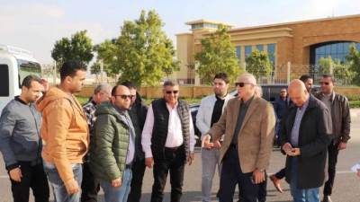 نائب رئيس هيئة المجتمعات العمرانية يتفقد محطتي مياه شرب وصرف صحي وطرق بمدينة السادات