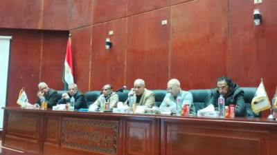 مسئولو «الإسكان» يلتقون ممثلي الشركات المنفذة للمشروعات السكنية بمدينة بدر لمتابعة سير العمل