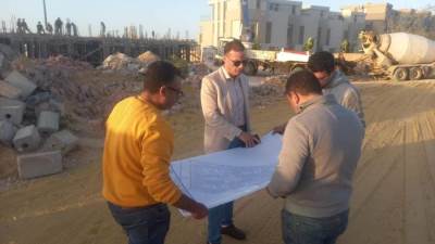 وزير الإسكان يتابع معدلات تنفيذ مشروعات القرى السياحية والساحل الشمالي الغربي ويُشدد على سرعة استكمال أعمال التطوير