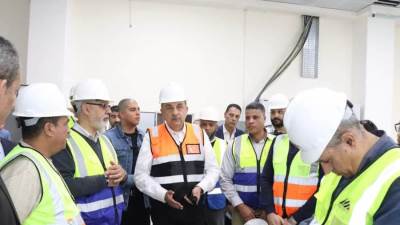 وزير قطاع الأعمال: المشروع القومي لتطوير صناعة الغزل  يستهدف استعادة الريادة المصرية