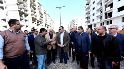 «الشربيني» يشدد على عدم التهاون مع شركات المقاولات المتقاعسة بالعلمين الجديدة  