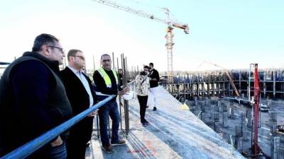 وزير الإسكان يتفقد مشروع التجمع العمراني  «صن كابيتال» بحدائق أكتوبر