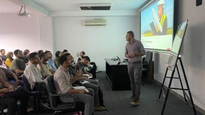 للسنة السادسة على التوالي .. «ايه بي بي» تعقد شراكة استراتيجية مع مجموعة شاكر الاستشارية