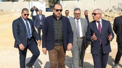 وزير قطاع الأعمال: مشروع كورنيش المقطم والهضبة الوسطى يستهدف تحقيق نقلة نوعية بالمنطقة